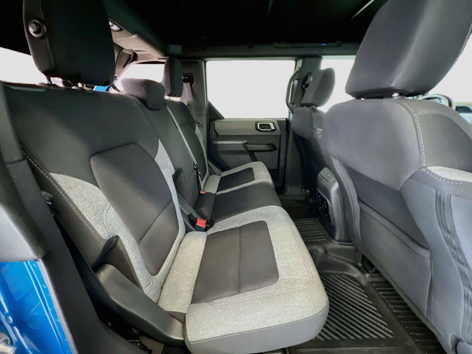 Used 2022 Ford Bronco Big Bend AWD/4WD image 24