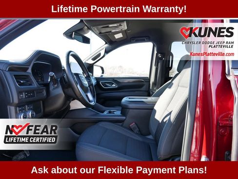 Used 2023 GMC Yukon SLE AWD/4WD image 12