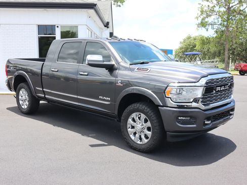 Used 2021 RAM 2500 Limited image 2