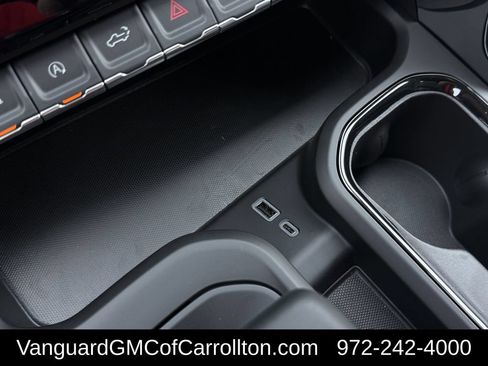 New 2026 GMC Sierra 1500 AT4X AWD/4WD image 17