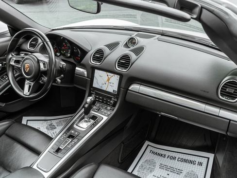 Used 2018 Porsche 718 Boxster GTS RWD image 13