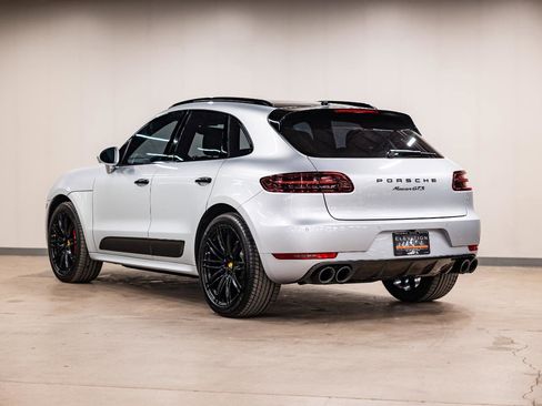 Used 2017 Porsche Macan GTS image 22