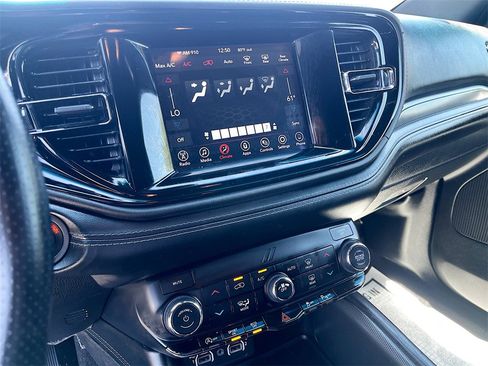 Used 2021 Dodge Durango GT image 15