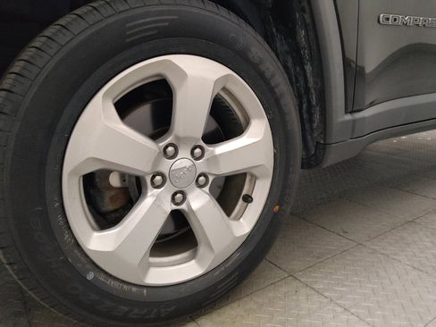 Used 2019 Jeep Compass Latitude w/ Popular Equipment Group AWD/4WD image 31