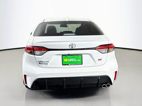Used 2024 Toyota Corolla SE FWD image 8