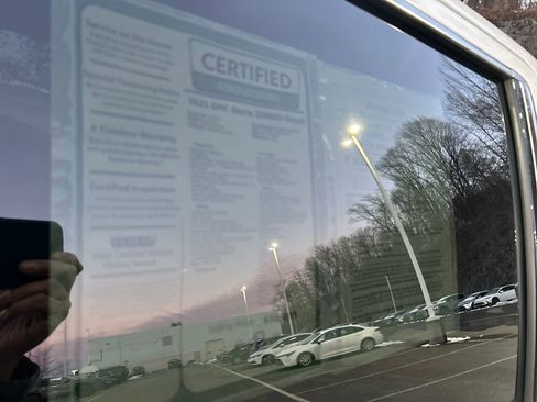 Used 2021 GMC Sierra 2500 Denali w/ Denali Ultimate Package image 24