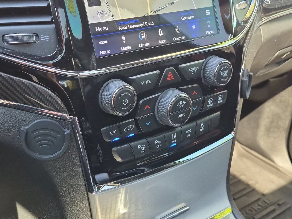 Used 2019 Jeep Grand Cherokee SRT AWD/4WD image 25