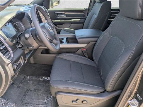 New 2025 RAM 1500 Big Horn AWD/4WD image 4