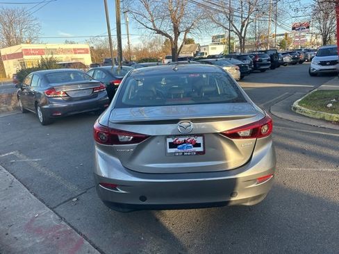 Used 2016 MAZDA MAZDA3 i Grand Touring image 5