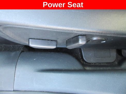 Used 2021 Ford Escape SE w/ SE Sport Appearance Package FWD image 23