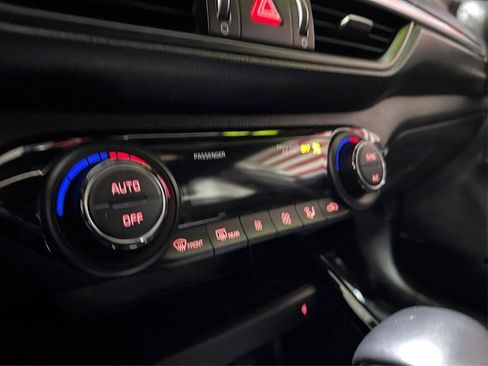 Used 2023 Kia Forte GT-Line w/ GT-Line Premium Package image 25