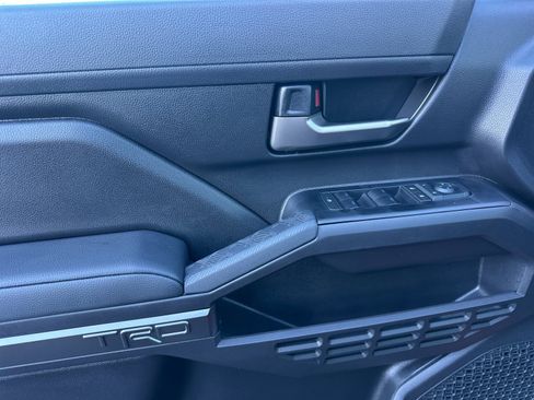New 2025 Toyota Tacoma TRD Off-Road image 10