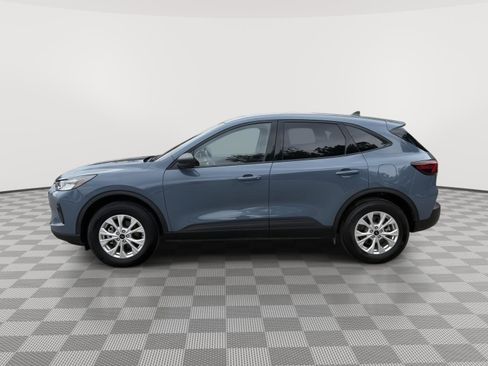 Used 2025 Ford Escape Active w/ Cold Weather Package AWD/4WD image 3