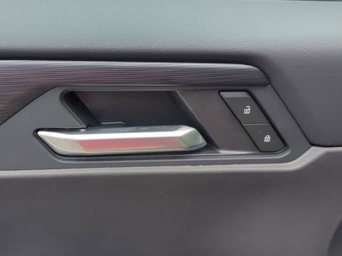 New 2025 GMC Acadia Elevation image 20