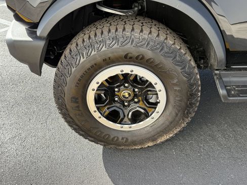 New 2026 Ford Bronco Outer Banks w/ Sasquatch Package AWD/4WD image 27