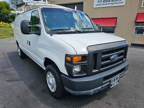 Used 2011 Ford E-150 and Econoline 150 w/ PWR Group image 1