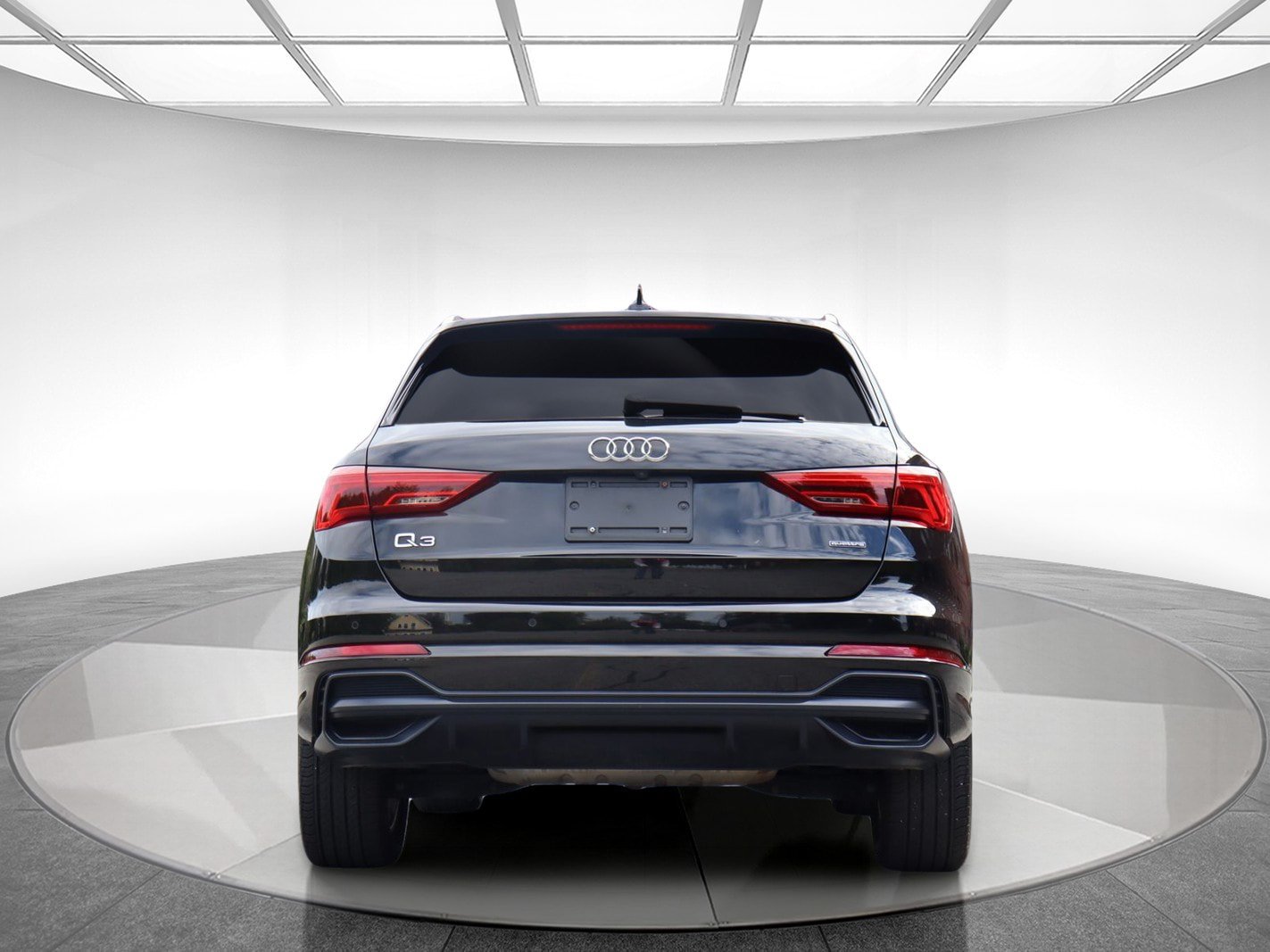 Used 2021 Audi Q3 2.0T Premium w/ Convenience Package AWD/4WD image 7