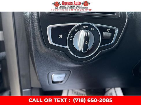 Used 2019 Mercedes-Benz GLC 300 GLC 300 4MATIC SUV w/ Premium Package image 54