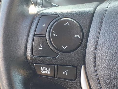 Used 2016 Toyota RAV4 XLE image 12