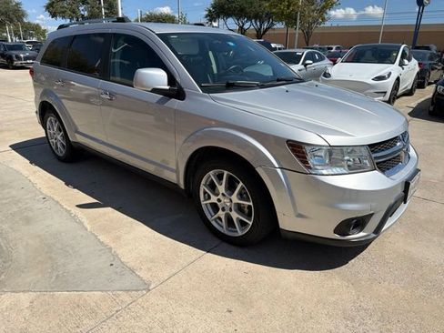 Used 2013 Dodge Journey Crew w/ Flexible Seating Group AWD/4WD image 4