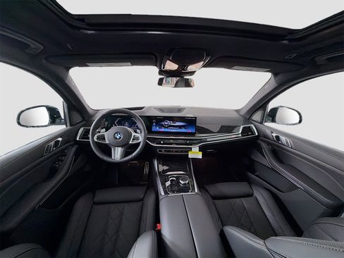 New 2026 BMW X5 xDrive40i w/ M Sport Package image 9
