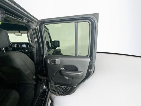 Used 2018 Jeep Wrangler Unlimited Sport S AWD/4WD image 27