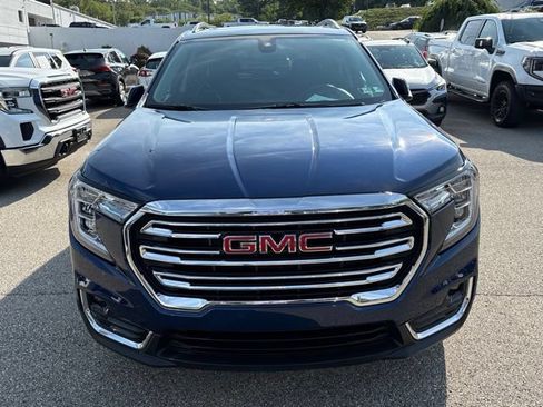 Used 2022 GMC Terrain SLT w/ Infotainment Package II AWD/4WD image 8