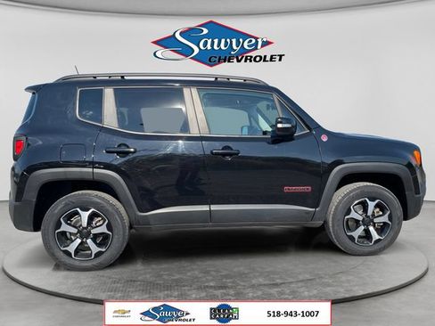 Used 2022 Jeep Renegade Trailhawk AWD/4WD image 6