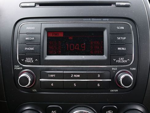 Used 2015 Kia Forte LX image 18