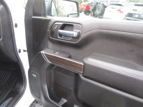 Used 2021 Chevrolet Silverado 1500 RST w/ Convenience Package II image 11