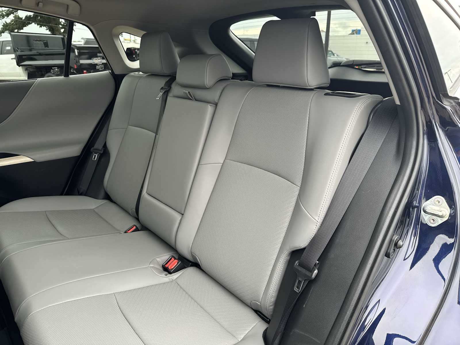 Used 2024 Toyota Venza Limited AWD/4WD image 27