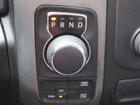 Used 2019 RAM 1500 Express w/ Express Value Package image 32