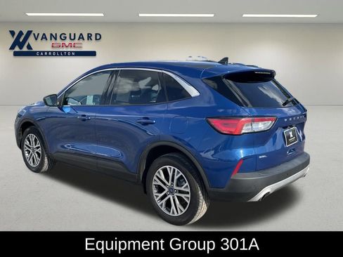 Used 2022 Ford Escape SEL image 3