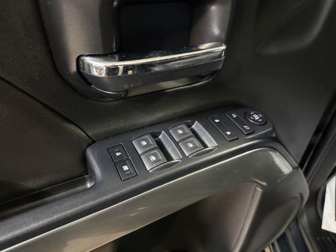 Used 2018 Chevrolet Silverado 1500 LT w/ All Star Edition AWD/4WD image 35