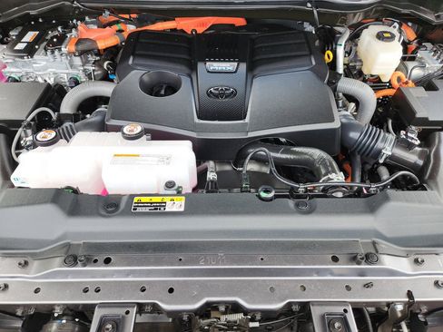 Used 2026 Toyota Tundra TRD Pro AWD/4WD image 32