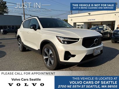 Used 2023 Volvo XC40 B5 Ultimate w/ Climate Package