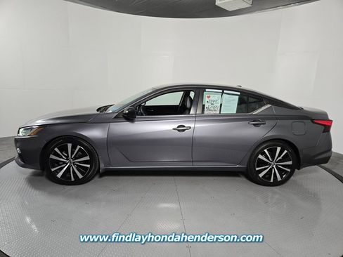 Used 2021 Nissan Altima 2.5 SR image 3