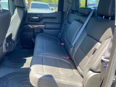 Used 2021 Chevrolet Silverado 1500 LT Trail Boss w/ Convenience Package II AWD/4WD image 22