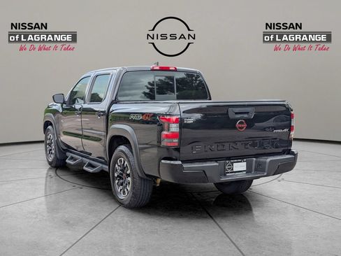 Used 2022 Nissan Frontier PRO-4X w/ Off-Road Protection Package AWD/4WD image 7