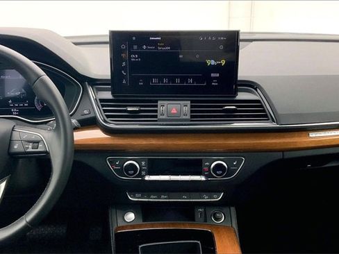 Certified 2023 Audi Q5 2.0T Premium Plus w/ Premium Plus Package image 6