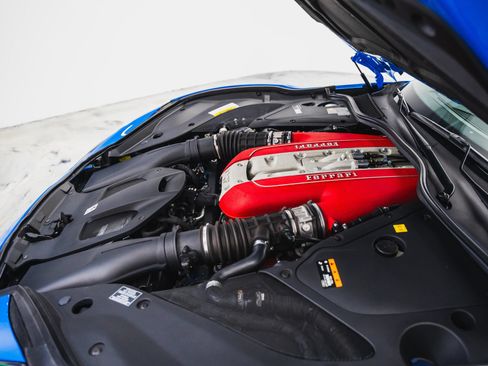 Used 2022 Ferrari 812 GTS RWD image 89
