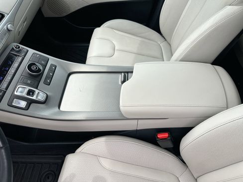 Used 2021 Hyundai Palisade SEL w/ Premium Package FWD image 21