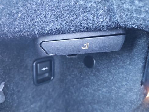 Used 2018 BMW 230i 230i image 30