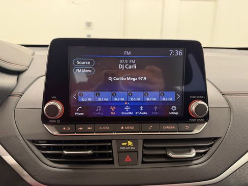 Used 2022 Nissan Altima 2.5 SR image 22