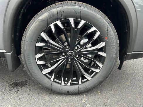 New 2026 Nissan Rogue SV image 9