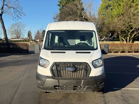 Used 2023 Ford Transit 250 Medium Roof image 8