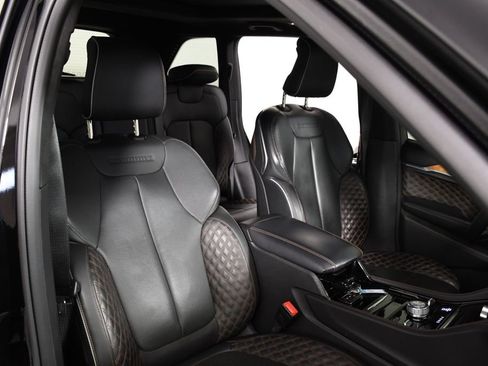 Used 2023 Jeep Grand Cherokee Summit AWD/4WD image 20