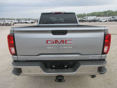 New 2026 GMC Sierra 2500 SLE w/ SLE Value Package; AWD/4WD image 5