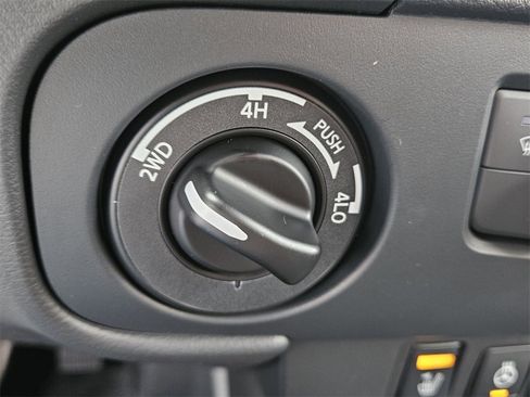 New 2026 Nissan Frontier PRO-4X image 21