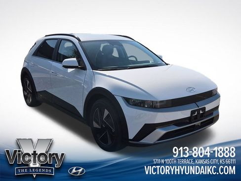 Used 2025 Hyundai Ioniq 5 SEL RWD image 7